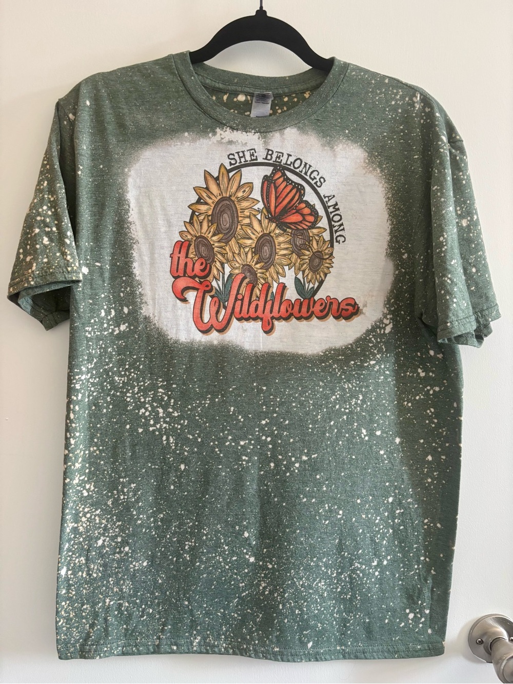 She Belongs Among The Wildflowers Green Women’s Graphic Tee